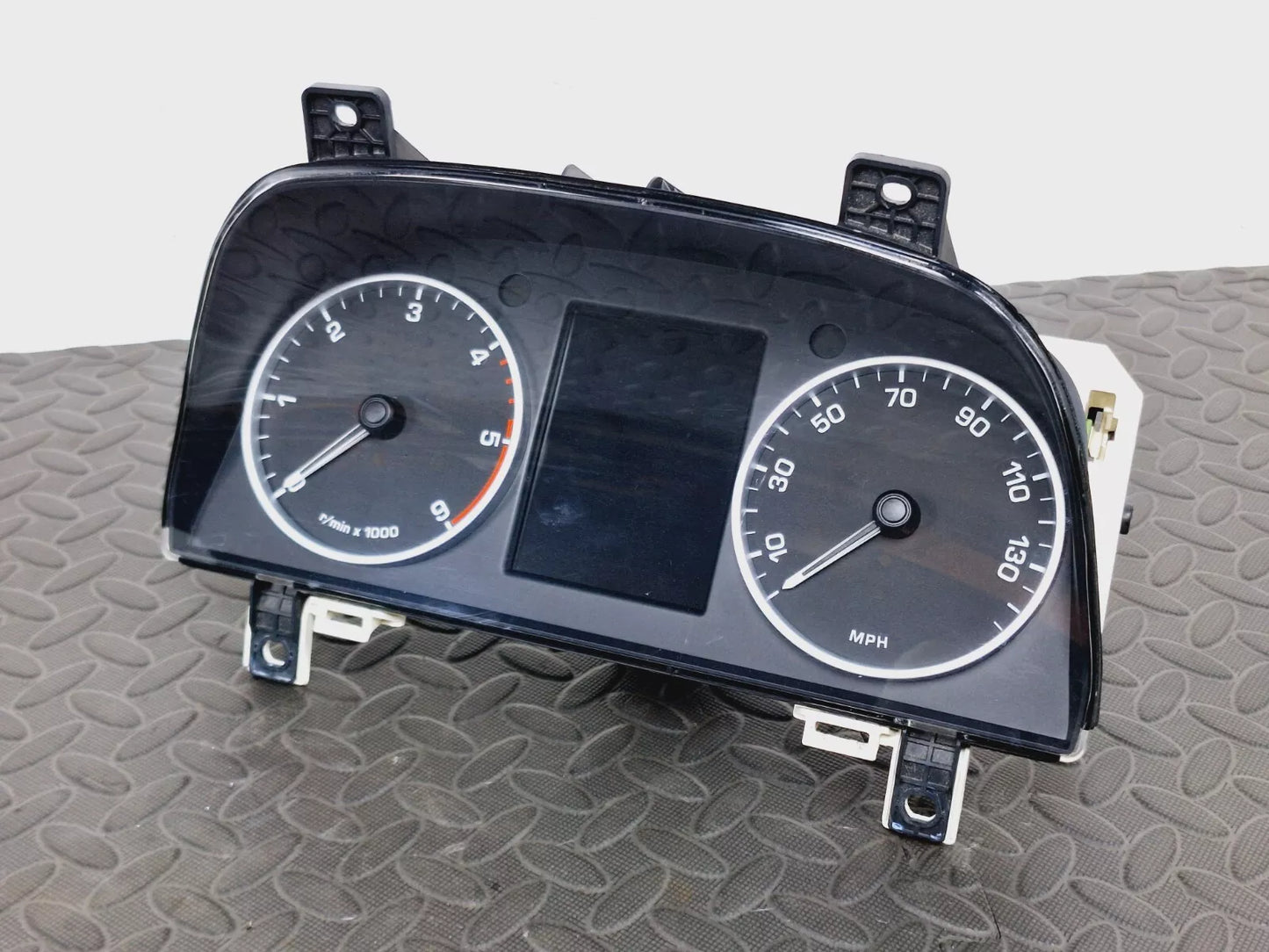 Land Rover Discovery 3/4/Range Rover Sport Dashboard Clone